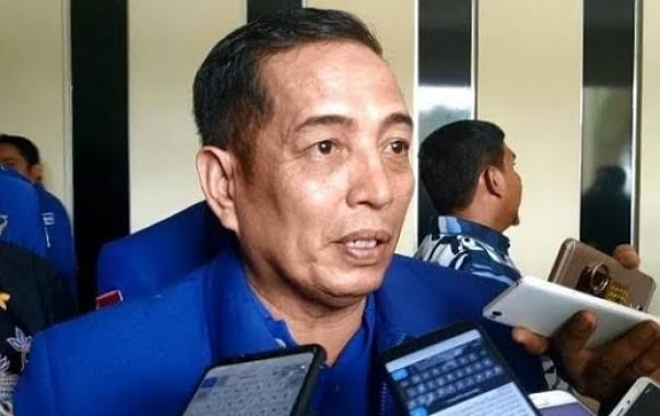 Mantan Ketua DPD Demokrat Riau Asri Auzar